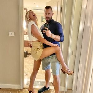 Meet your Posher, Ellie